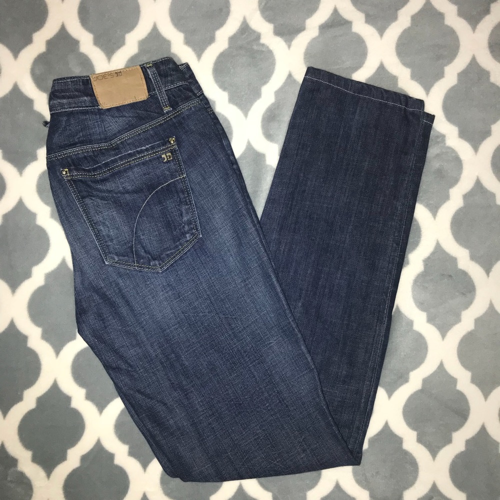 JOE’S JEANS 👖 Chelsea Fit Skinny Distressed
